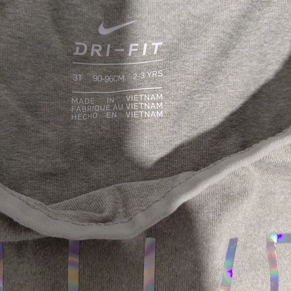 Nike Kids Dri-FIT Gray Long Sleeve Tee - Picture 2 of 3
